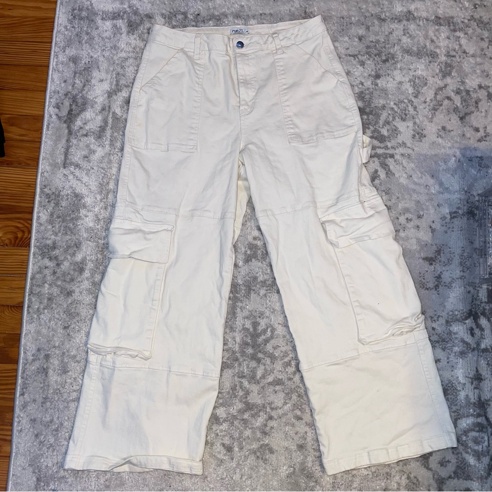 Wide Leg Cargo Pants
